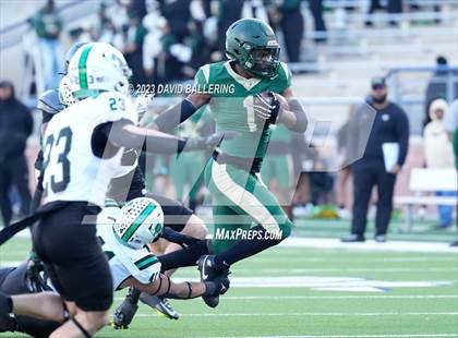 Thumbnail 3 in DeSoto vs. Southlake Carroll (UIL 6A D2 Semifinal Playoff) photogallery.