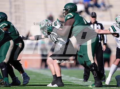 Thumbnail 1 in DeSoto vs. Southlake Carroll (UIL 6A D2 Semifinal Playoff) photogallery.