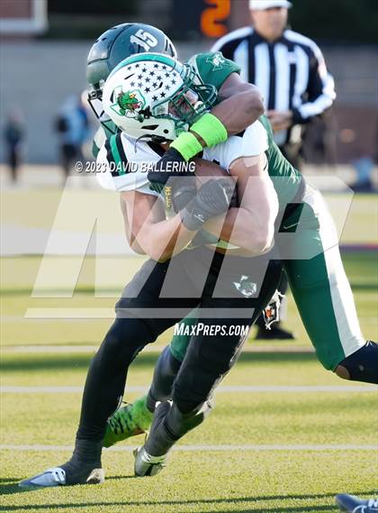 Thumbnail 3 in DeSoto vs. Southlake Carroll (UIL 6A D2 Semifinal Playoff) photogallery.