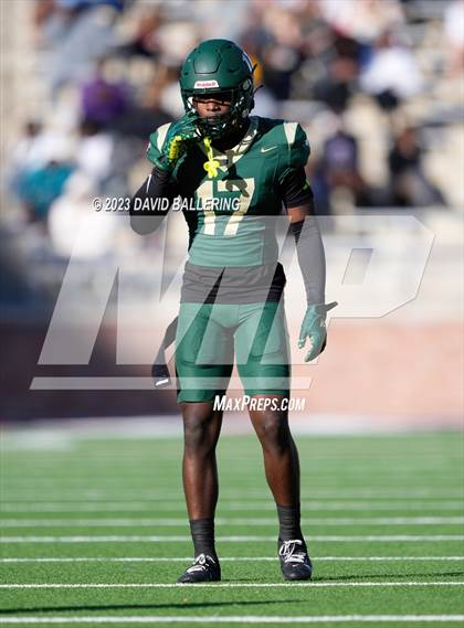 Thumbnail 2 in DeSoto vs. Southlake Carroll (UIL 6A D2 Semifinal Playoff) photogallery.