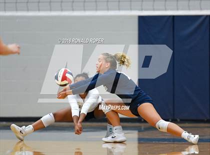 Thumbnail 2 in Independence @ Wylie East photogallery.