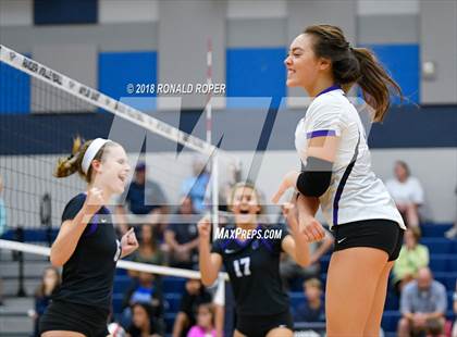 Thumbnail 2 in Independence @ Wylie East photogallery.
