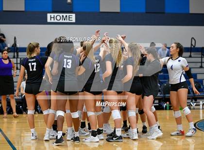 Thumbnail 3 in Independence @ Wylie East photogallery.