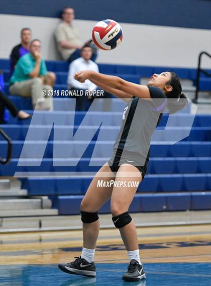 Thumbnail 3 in Independence @ Wylie East photogallery.