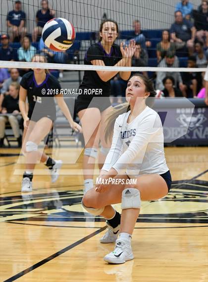Thumbnail 2 in Independence @ Wylie East photogallery.