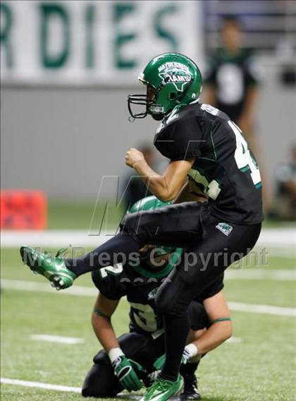 Thumbnail 3 in Brenham vs. Mayde Creek (Texas Football Classic) photogallery.
