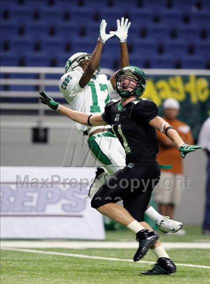 Thumbnail 2 in Brenham vs. Mayde Creek (Texas Football Classic) photogallery.
