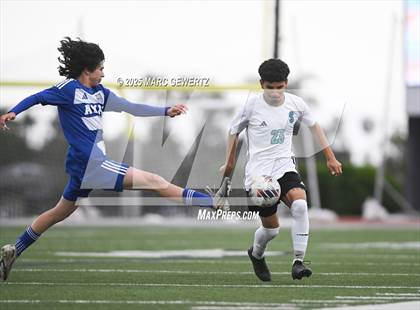 Thumbnail 3 in Sultana vs. Bishop Amat (CIF-SS Divison 1 Final) photogallery.