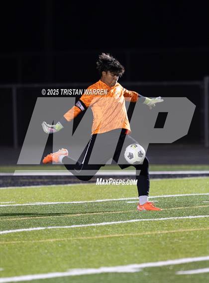 Thumbnail 1 in Lewisburg vs Gulfport photogallery.