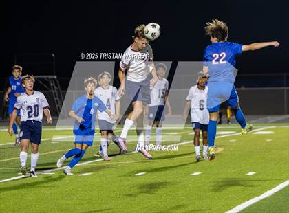 Thumbnail 2 in Lewisburg vs Gulfport photogallery.