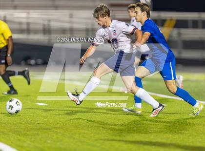 Thumbnail 1 in Lewisburg vs Gulfport photogallery.