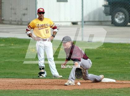 Thumbnail 1 in Rocky Mountain vs Horizon photogallery.