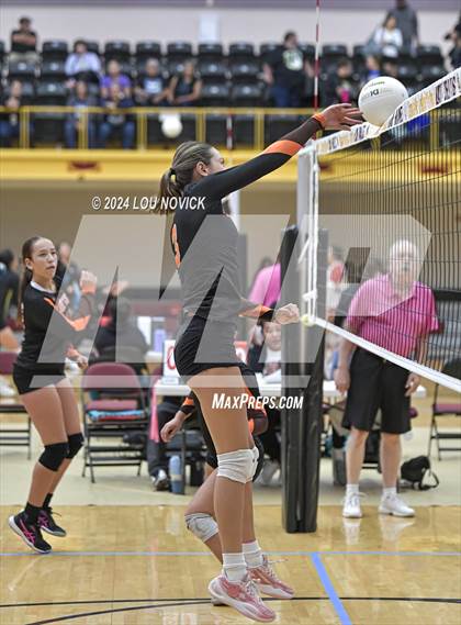 Thumbnail 1 in Cobre vs. Taos photogallery.