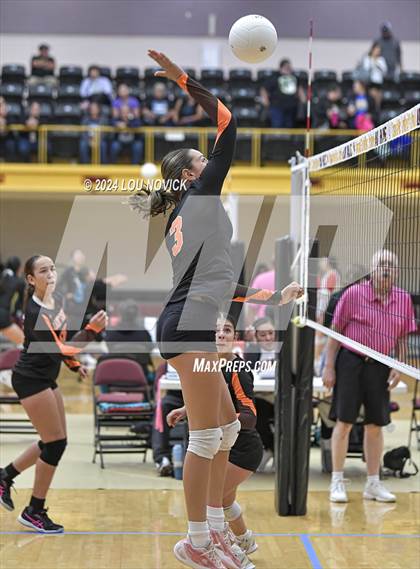 Thumbnail 3 in Cobre vs. Taos photogallery.