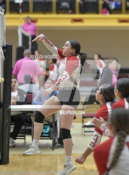 Thumbnail 2 in Cobre vs. Taos photogallery.