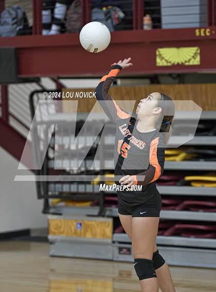 Thumbnail 1 in Cobre vs. Taos photogallery.