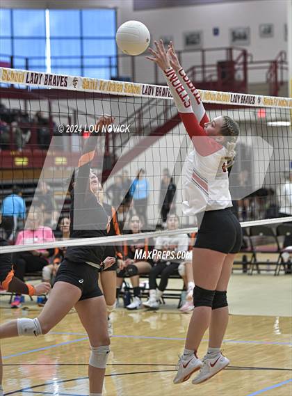Thumbnail 3 in Cobre vs. Taos photogallery.