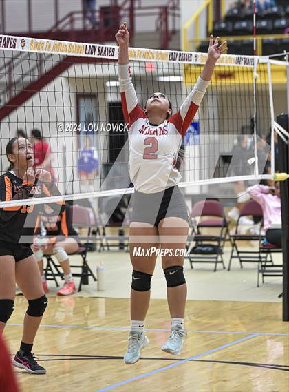 Thumbnail 1 in Cobre vs. Taos photogallery.