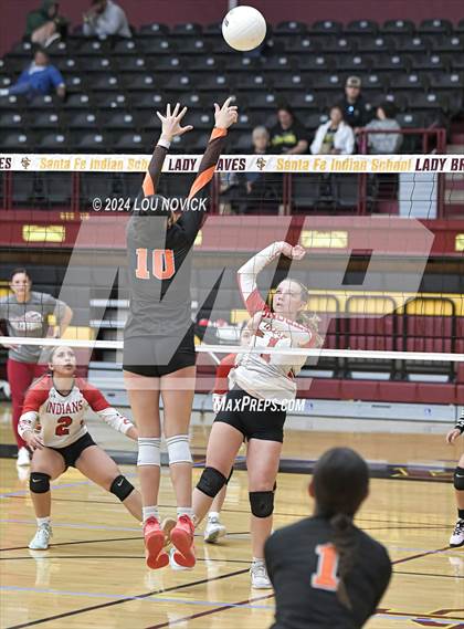 Thumbnail 1 in Cobre vs. Taos photogallery.