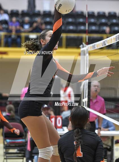 Thumbnail 2 in Cobre vs. Taos photogallery.