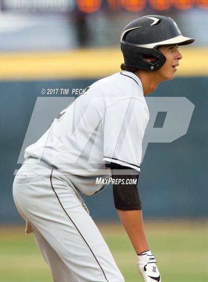 Thumbnail 1 in Canyon @ Yorba Linda photogallery.