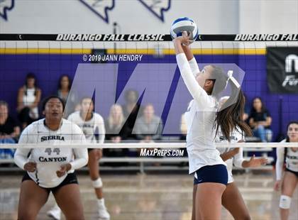 Thumbnail 3 in Sierra Canyon vs. Marin Catholic (Durango Fall Classic) photogallery.