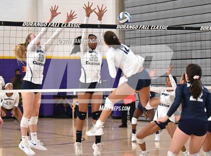 Thumbnail 2 in Sierra Canyon vs. Marin Catholic (Durango Fall Classic) photogallery.