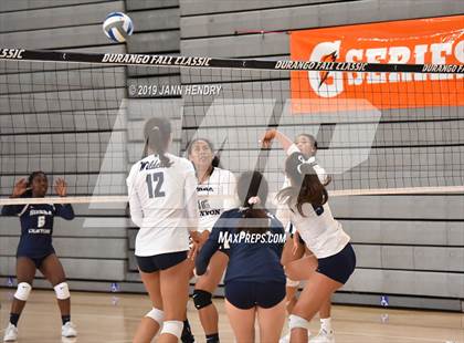 Thumbnail 2 in Sierra Canyon vs. Marin Catholic (Durango Fall Classic) photogallery.