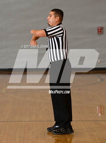 Thumbnail 3 in Renaissance Academy @ La Canada (La Canada Holiday Tournament) photogallery.