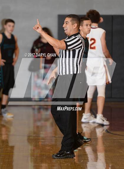 Thumbnail 3 in Renaissance Academy @ La Canada (La Canada Holiday Tournament) photogallery.