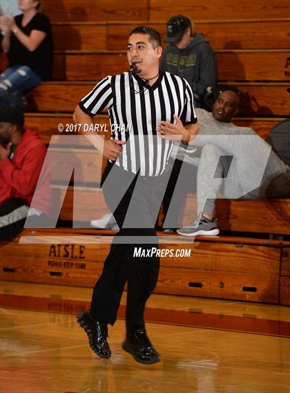 Thumbnail 2 in Renaissance Academy @ La Canada (La Canada Holiday Tournament) photogallery.