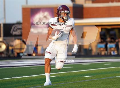 Thumbnail 3 in Magnolia @ College Station photogallery.