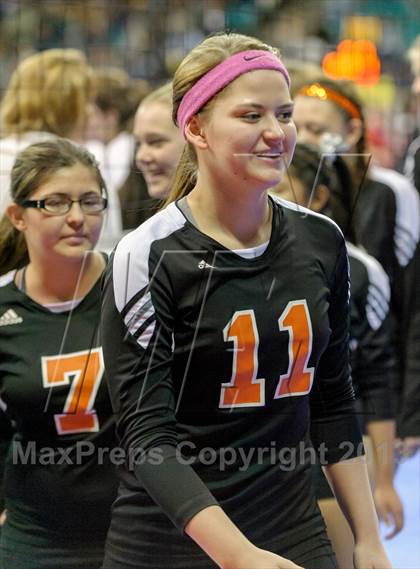 Thumbnail 2 in Eaton vs. Lamar (CHSAA 3A Pool I) photogallery.