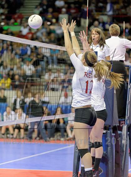 Thumbnail 1 in Eaton vs. Lamar (CHSAA 3A Pool I) photogallery.