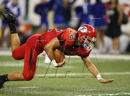 Thumbnail 1 in Kahuku vs. Punahou (HHSAA D1 Final) photogallery.