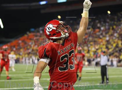 Thumbnail 2 in Kahuku vs. Punahou (HHSAA D1 Final) photogallery.