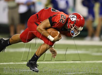 Thumbnail 2 in Kahuku vs. Punahou (HHSAA D1 Final) photogallery.