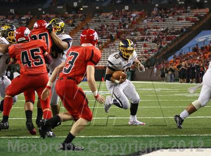 Thumbnail 1 in Kahuku vs. Punahou (HHSAA D1 Final) photogallery.