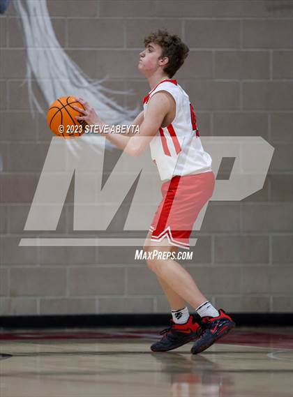 Thumbnail 2 in Chaparral @ Regis Jesuit photogallery.