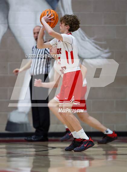Thumbnail 2 in Chaparral @ Regis Jesuit photogallery.