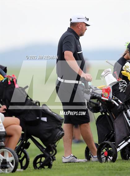 Thumbnail 2 in UIL 4A Girls Golf Finals photogallery.