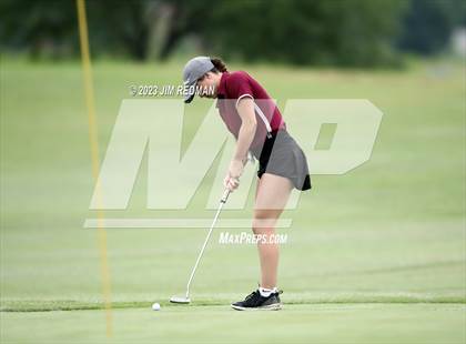 Thumbnail 3 in UIL 4A Girls Golf Finals photogallery.