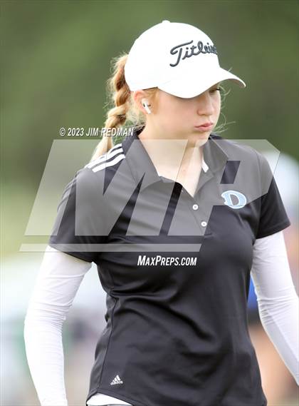 Thumbnail 2 in UIL 4A Girls Golf Finals photogallery.