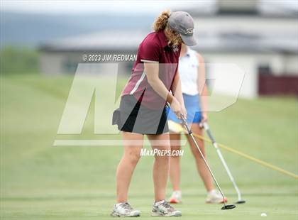 Thumbnail 2 in UIL 4A Girls Golf Finals photogallery.