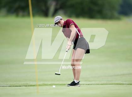 Thumbnail 2 in UIL 4A Girls Golf Finals photogallery.