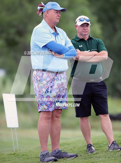 Thumbnail 2 in UIL 4A Girls Golf Finals photogallery.