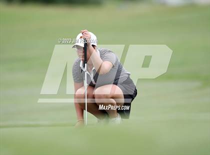 Thumbnail 3 in UIL 4A Girls Golf Finals photogallery.