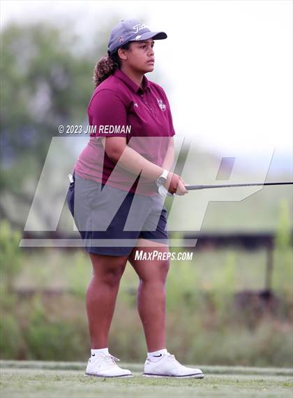 Thumbnail 2 in UIL 4A Girls Golf Finals photogallery.