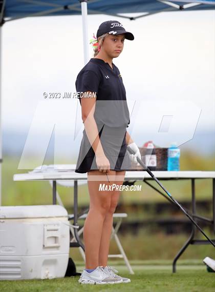 Thumbnail 2 in UIL 4A Girls Golf Finals photogallery.