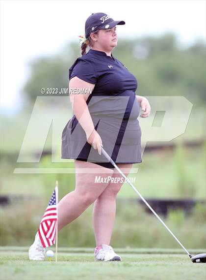 Thumbnail 1 in UIL 4A Girls Golf Finals photogallery.